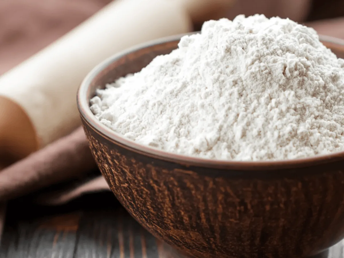 Fresh all-purpose flour for Canadian baking - testing flour freshness